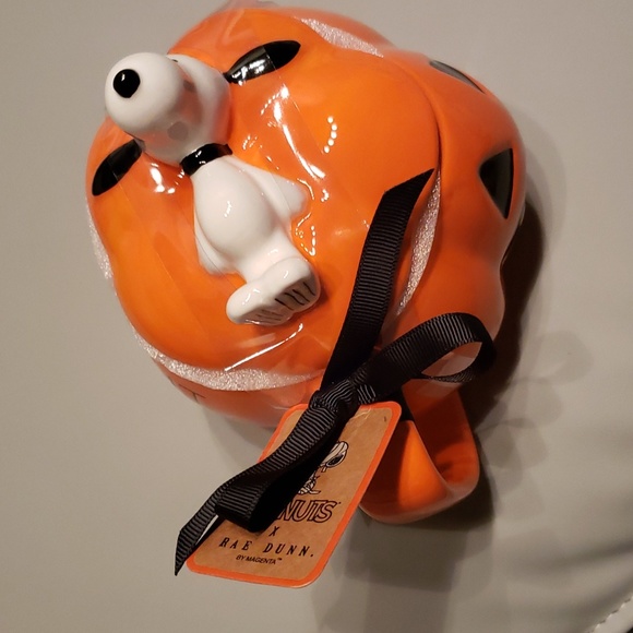 Rae Dunn “The Great Pumpkin" with Snoopy on Pumpkin lid Mug NWT - Picture 3 of 7